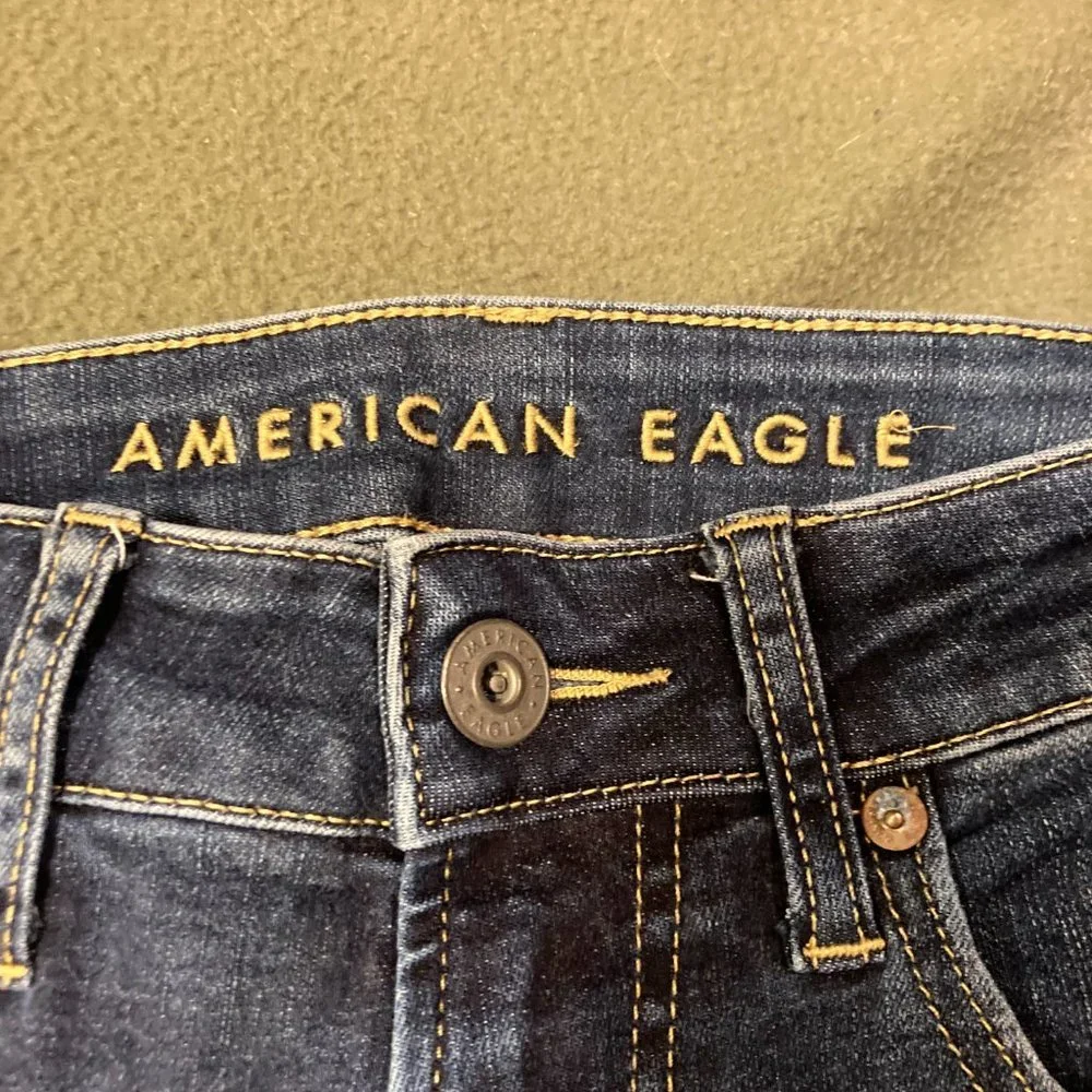 American Eagle Outfitters euc american